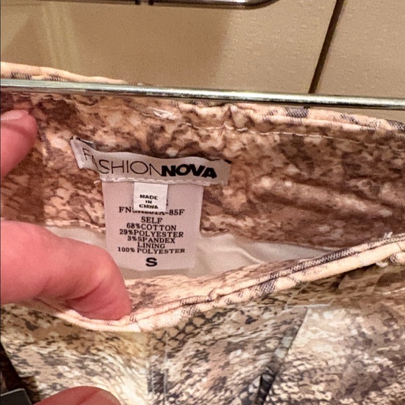 FASHION NOVA S - Picture 4 of 6